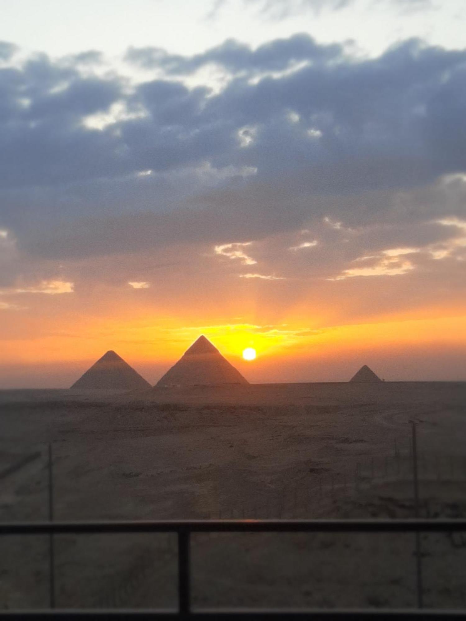 Atlantis Pyramids Inn New Giza Exterior photo